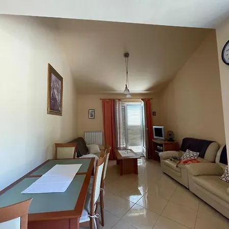 Apartment Nikola