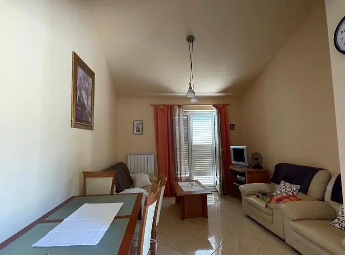 Apartamento Nikola
